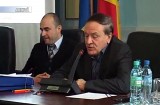 „Mult tupeu şi incompetenţă crasă!”