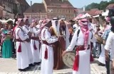 Spectacol iordanian în Piața Sfatului